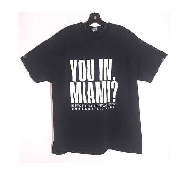 FTX Arena Opening Night Miami 2021 Graphic T-Shirt XL Black Cotton